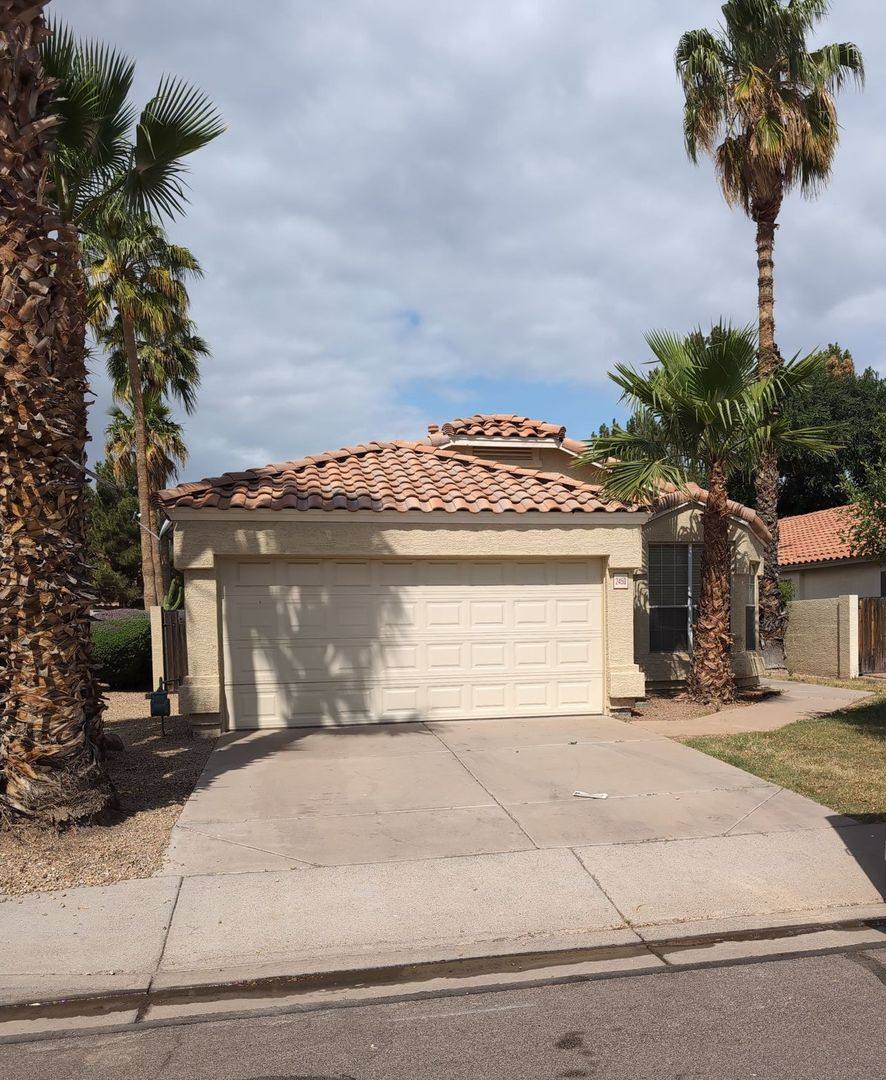 House for rent at 2450 S Apache Dr, Chandler, AZ 85286