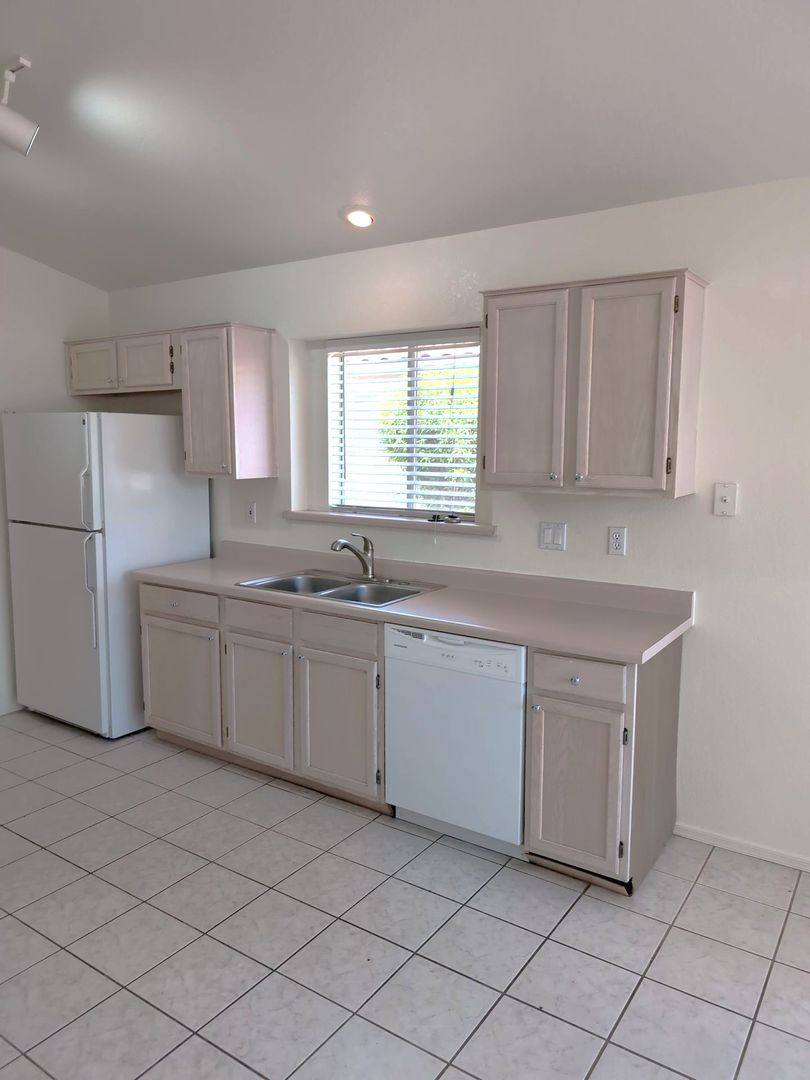 House for rent at 2450 S Apache Dr, Chandler, AZ 85286