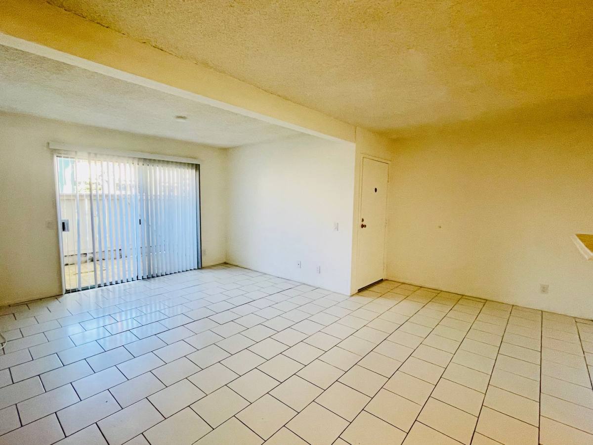 Condo for rent at 1300 Saratoga Ave, Ventura, CA 93003