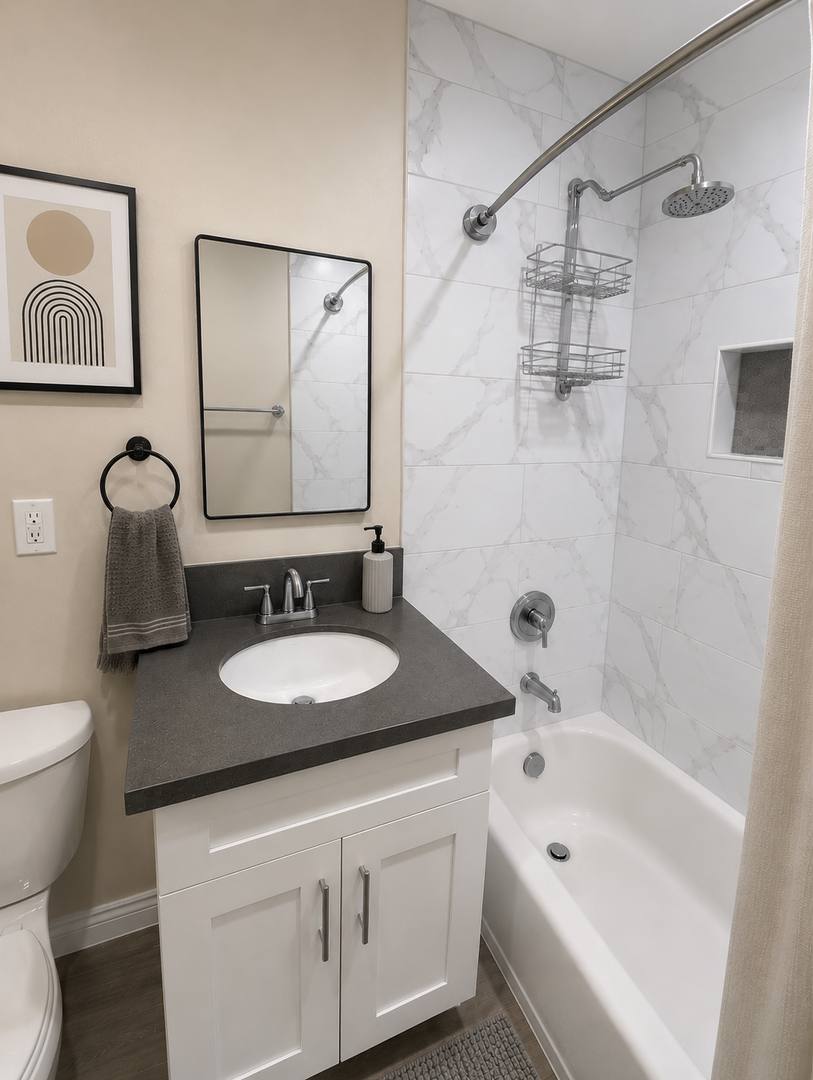 Apartment for rent at 4311 Elm Ave, Long Beach, CA 90807