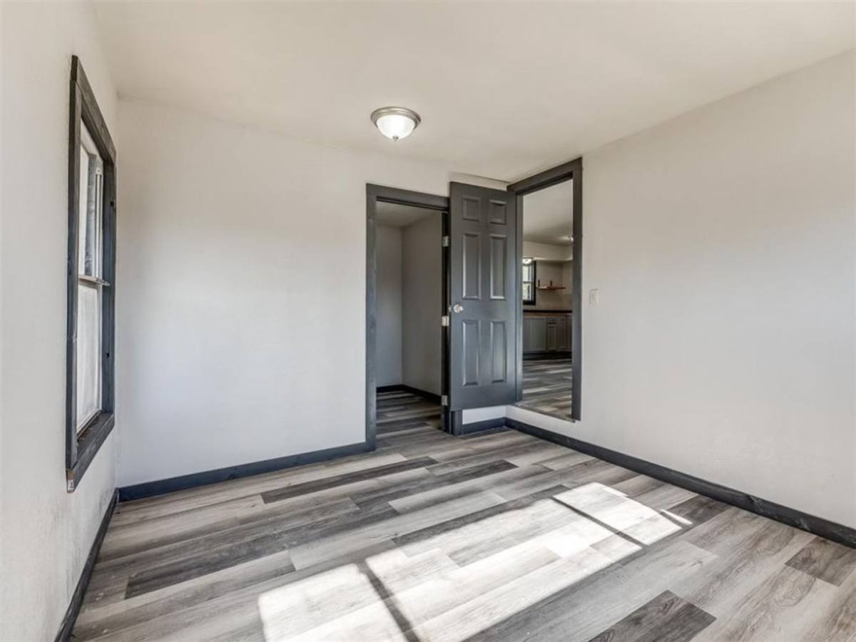 House for rent at 4613 SE 28th St, Oklahoma City, OK 73115