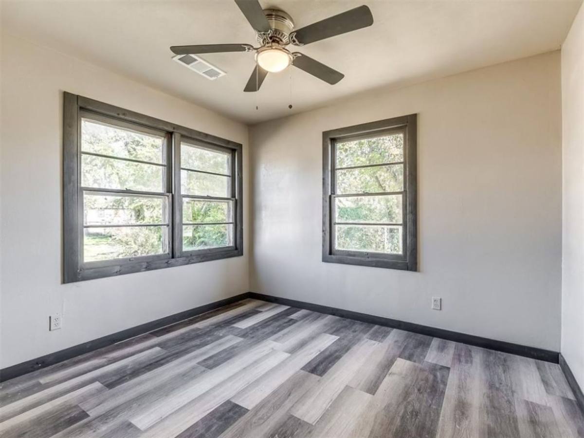 House for rent at 4613 SE 28th St, Oklahoma City, OK 73115