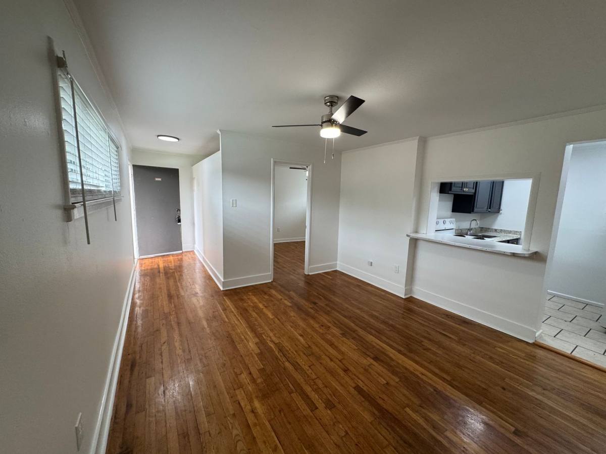 Apartment for rent at 204 Central Ave, New Orleans, LA 70121