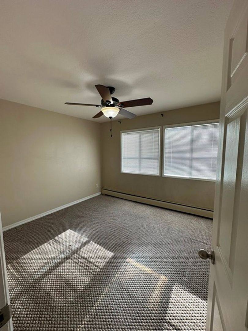 Apartment for rent at 2544 Union St, Klamath Falls, OR 97601