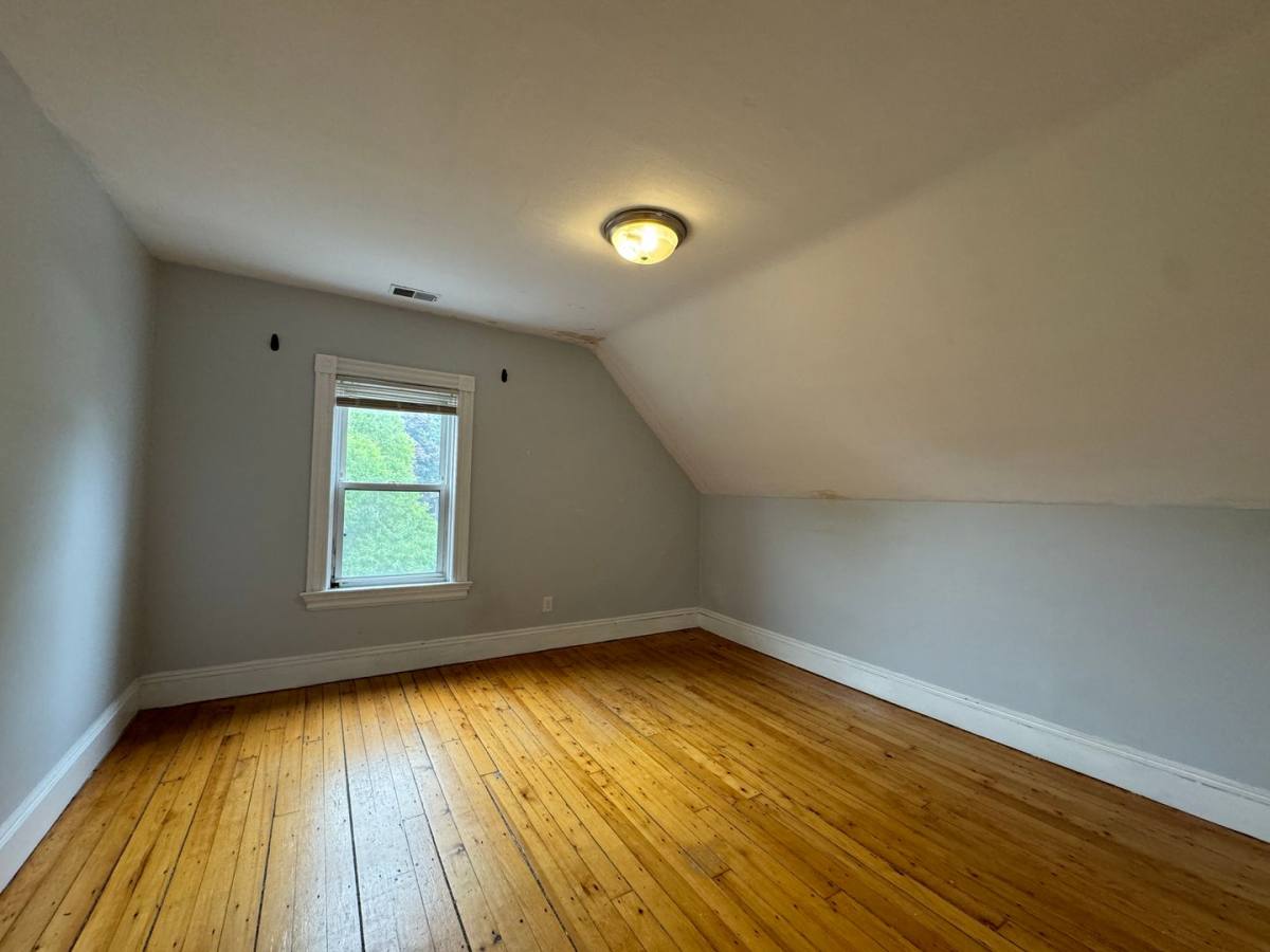 Apartment for rent at 7-9 Pitman St, Providence, RI 02906