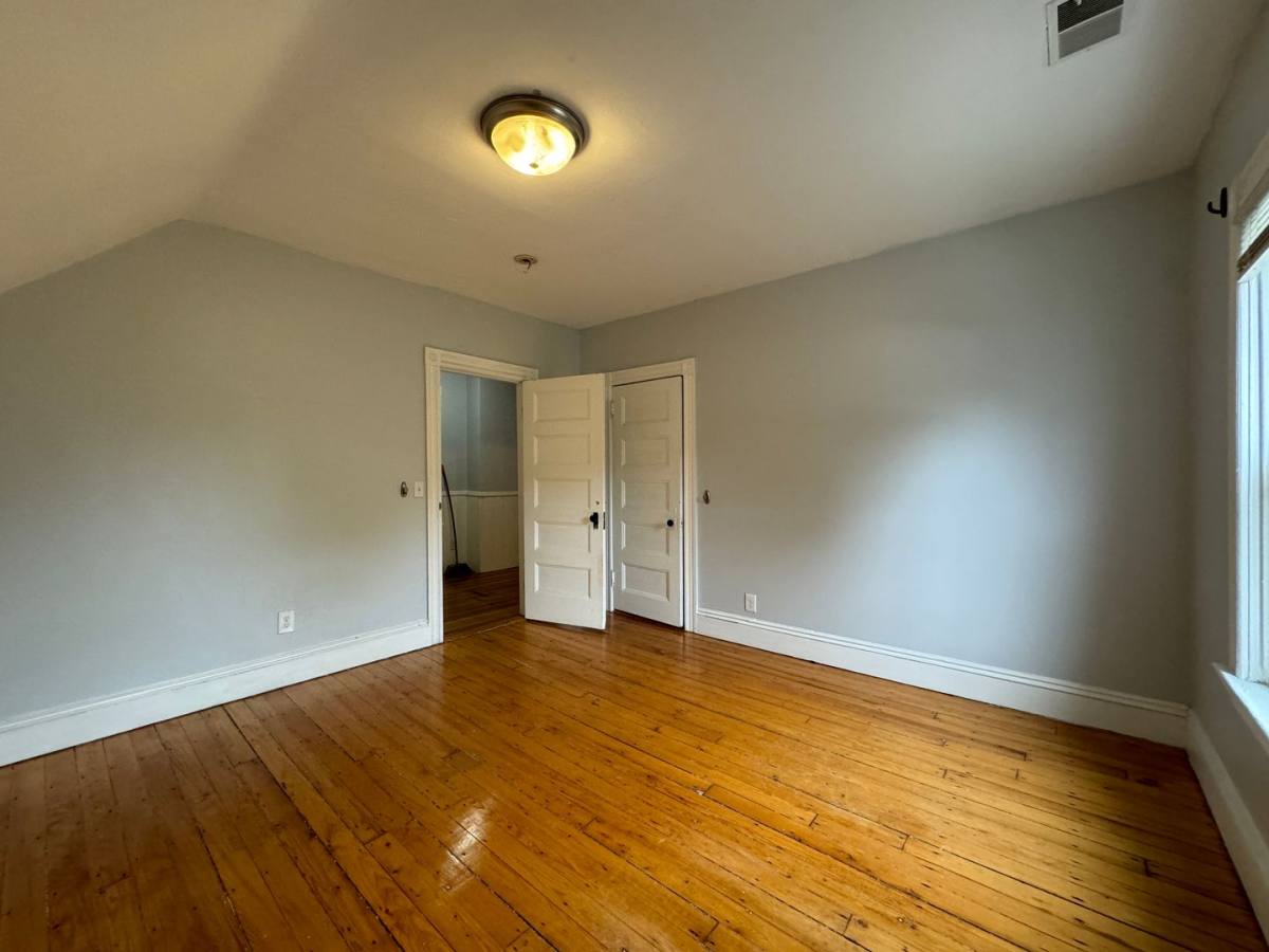 Apartment for rent at 7-9 Pitman St, Providence, RI 02906