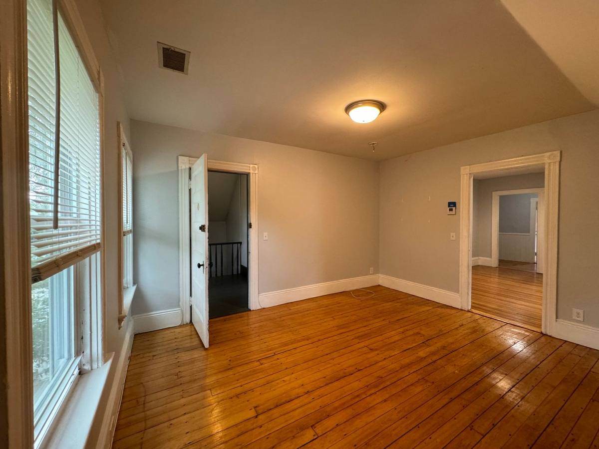 Apartment for rent at 7-9 Pitman St, Providence, RI 02906