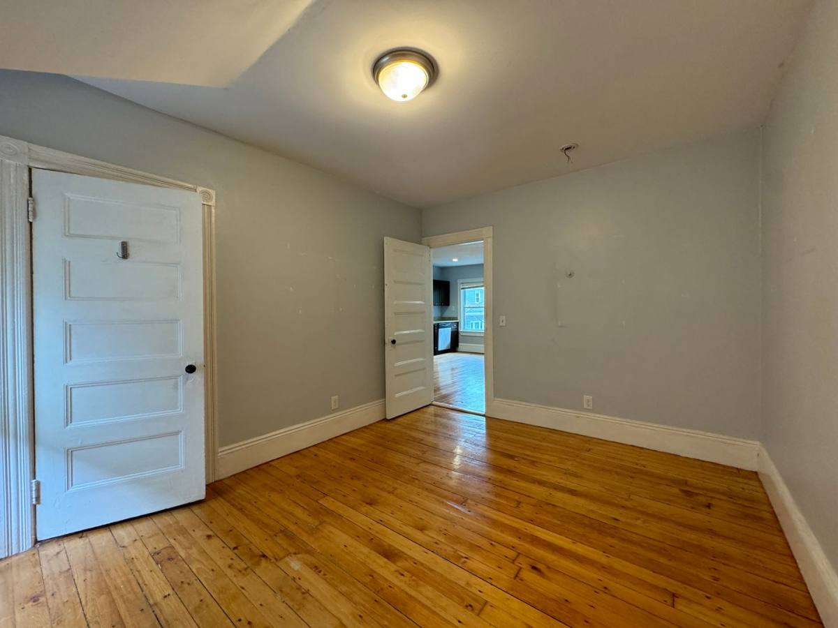 Apartment for rent at 7-9 Pitman St, Providence, RI 02906