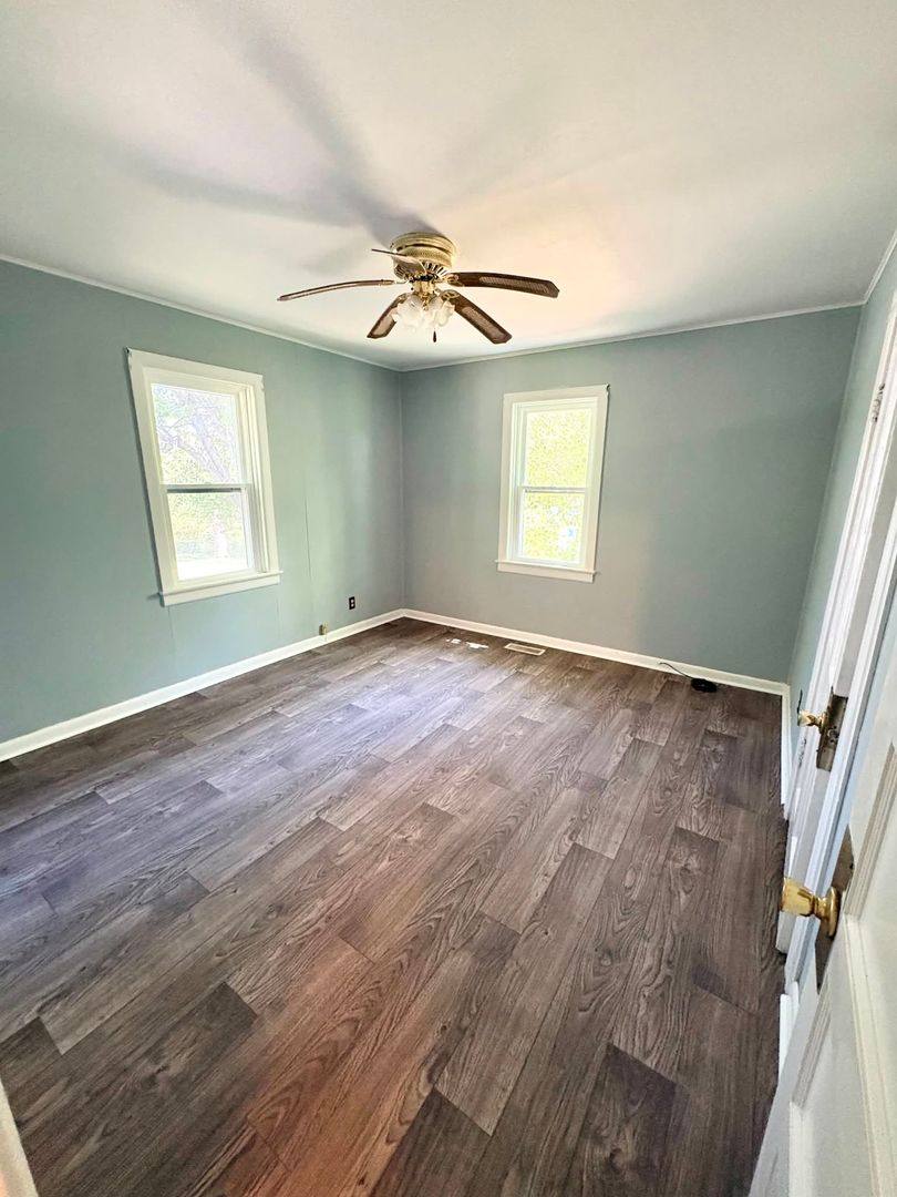 House for rent at 218 Eastview Dr, Glasgow, KY 42141