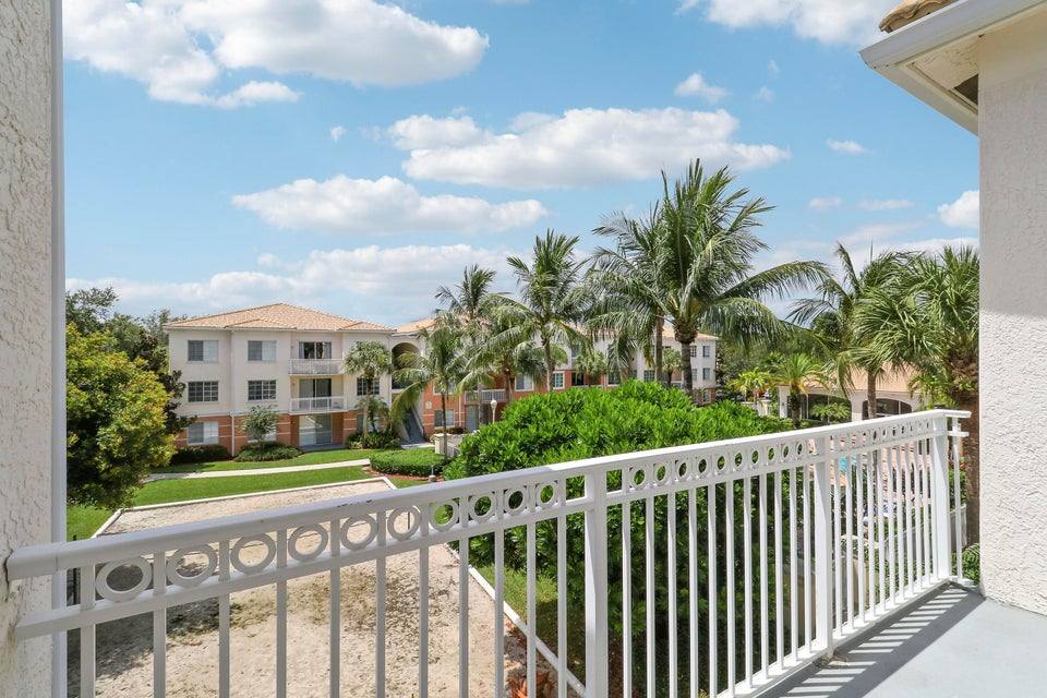 Condo for rent at 4302 Myrtlewood Circle W, Palm Beach Gardens, FL 33418