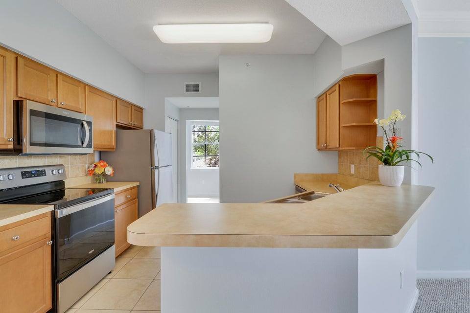 Condo for rent at 4302 Myrtlewood Circle W, Palm Beach Gardens, FL 33418