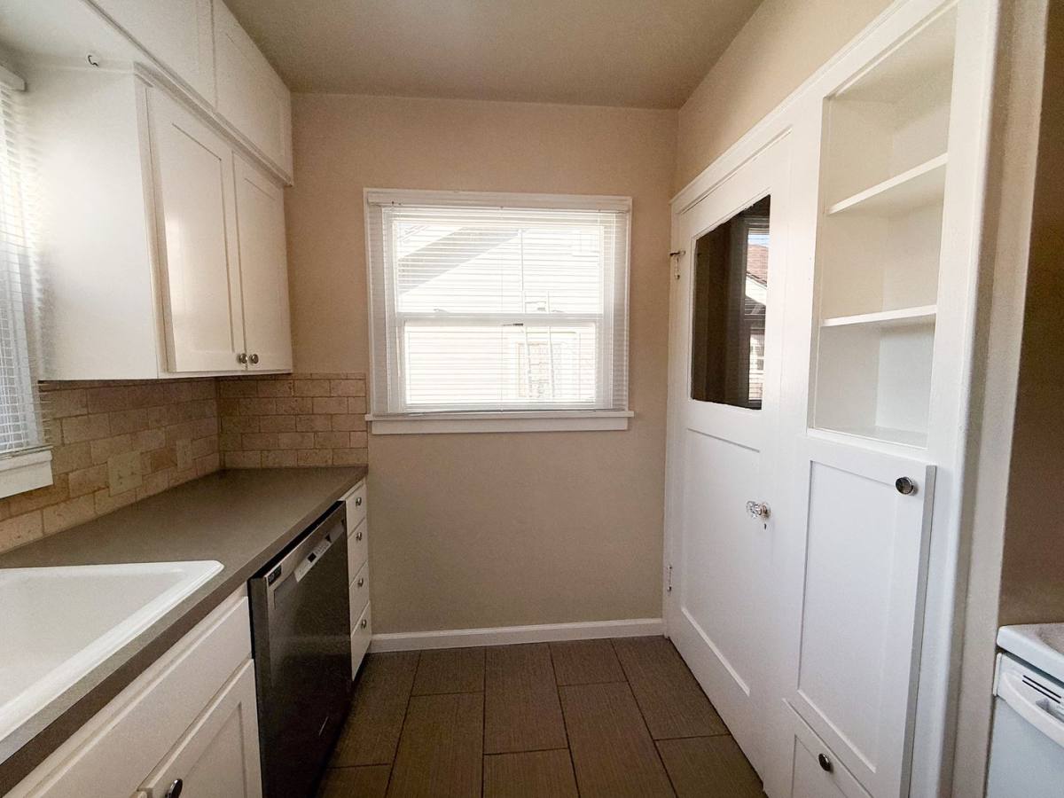 House for rent at 1945 High St SE, Salem, OR 97302