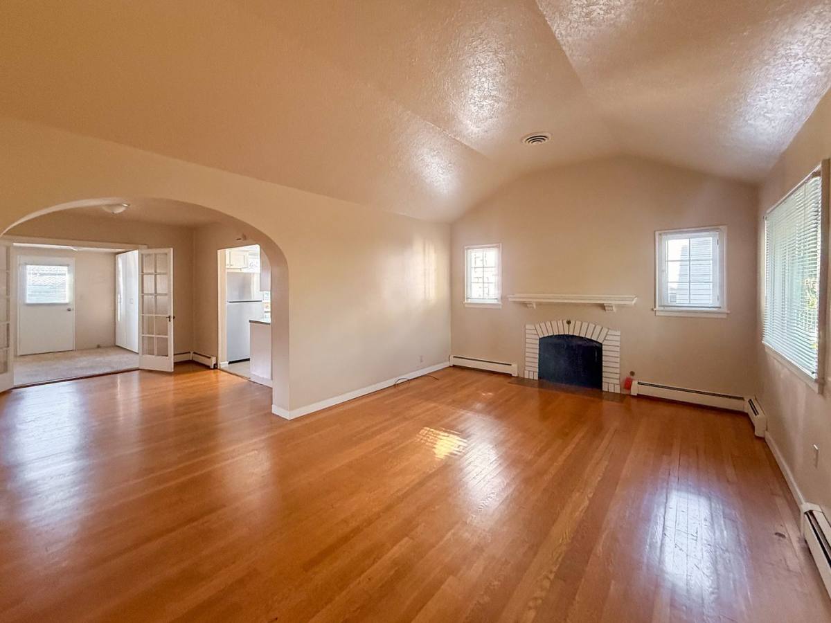 House for rent at 1945 High St SE, Salem, OR 97302
