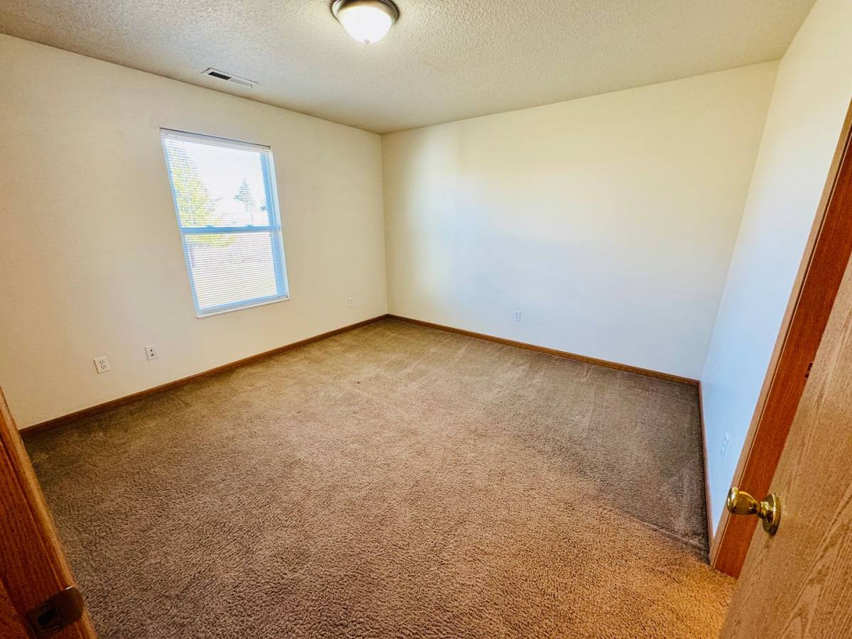 Apartment for rent at 600-1000 N Plum St, Plymouth, IN 46563