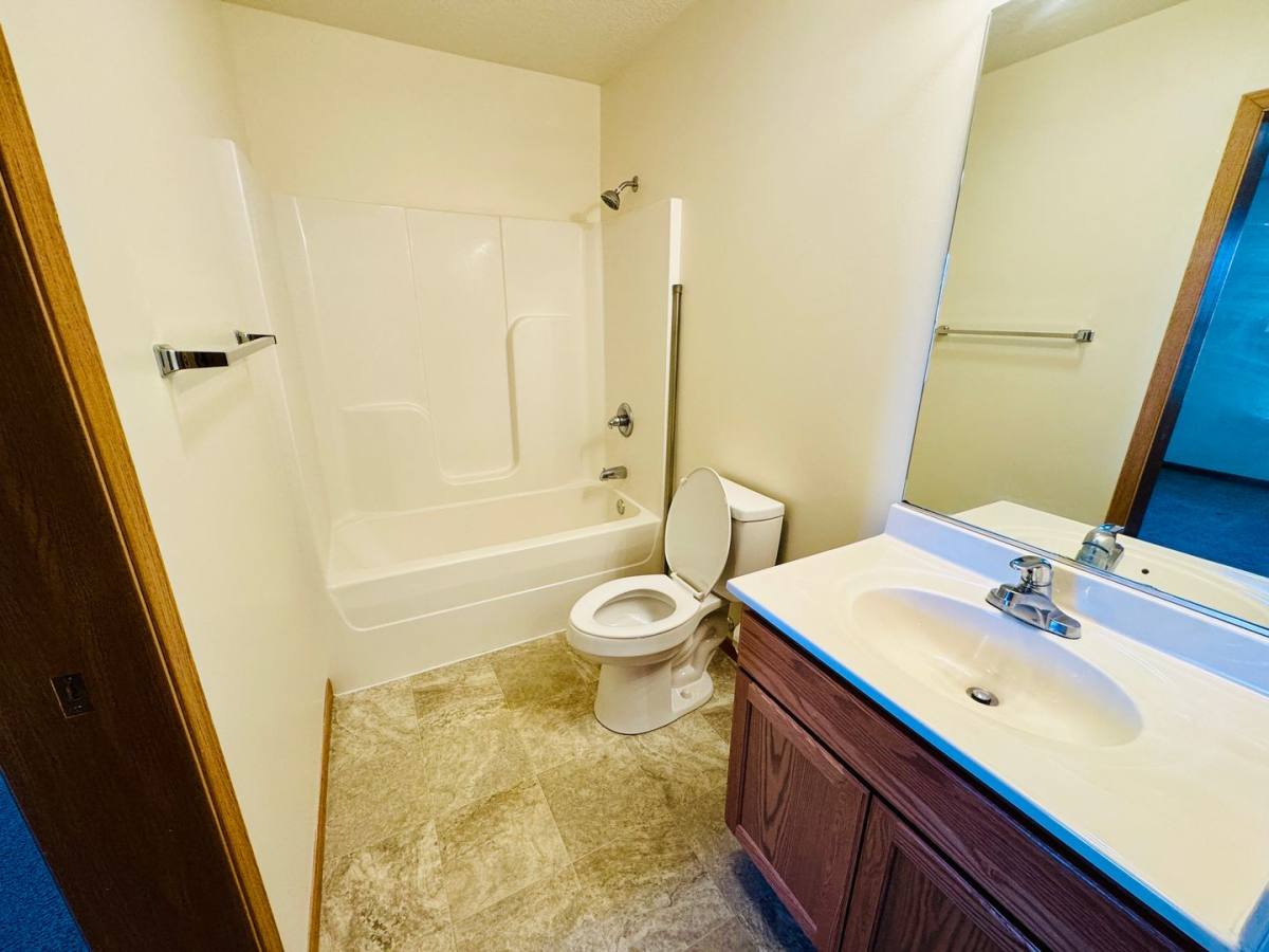 Apartment for rent at 600-1000 N Plum St, Plymouth, IN 46563