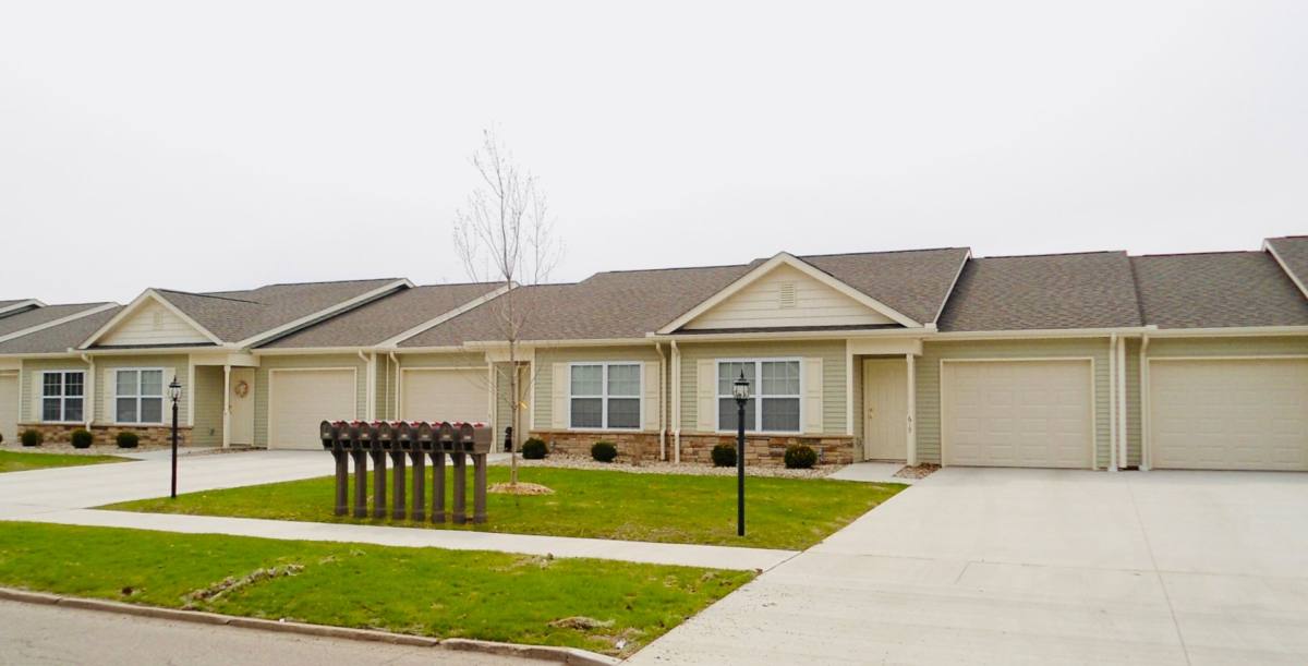 Apartment for rent at 600-1000 N Plum St, Plymouth, IN 46563