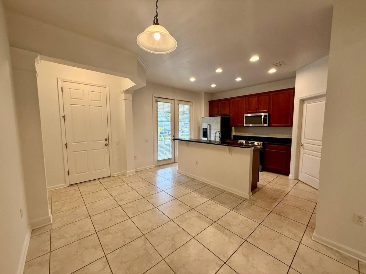 Townhouse for rent at 12722 Salomon Cove Dr, Windermere, FL 34786