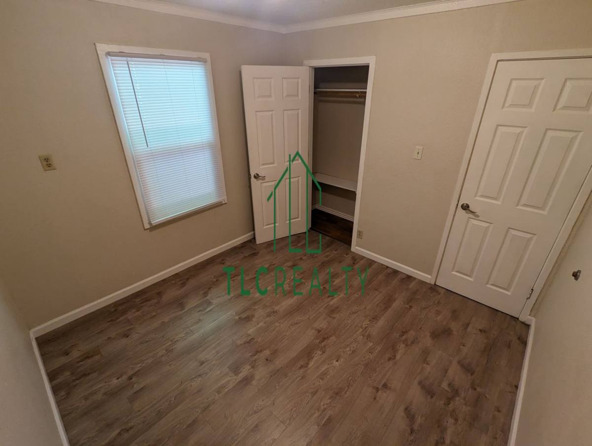Apartment for rent at 1340 Birch Ave, Cottage Grove, OR 97424