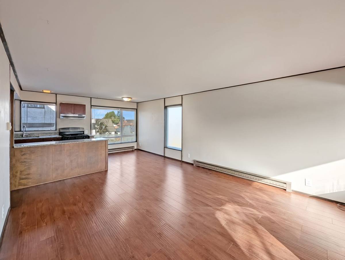 Apartment for rent at 4329 15th Ave S, Seattle, WA 98108