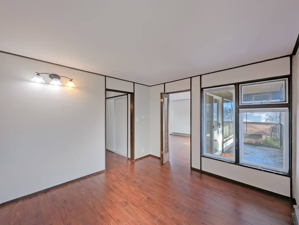 Apartment for rent at 4329 15th Ave S, Seattle, WA 98108