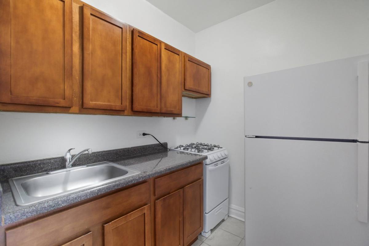 Apartment for rent at 4829 N Damen Ave #310, Chicago, IL 60625