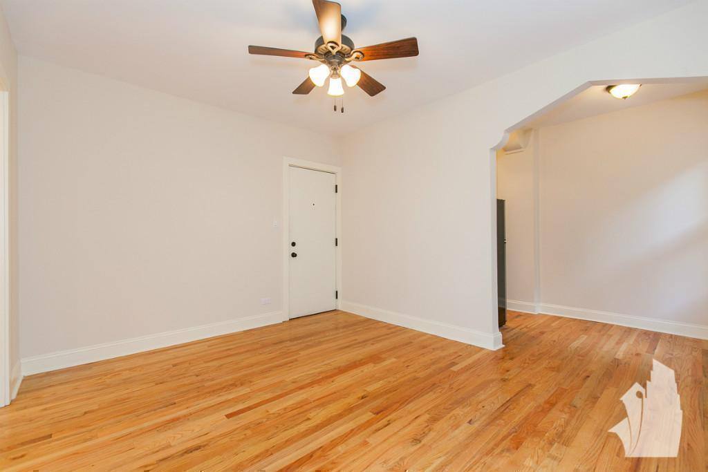 Apartment for rent at 612 W Patterson Ave #308, Chicago, IL 60613