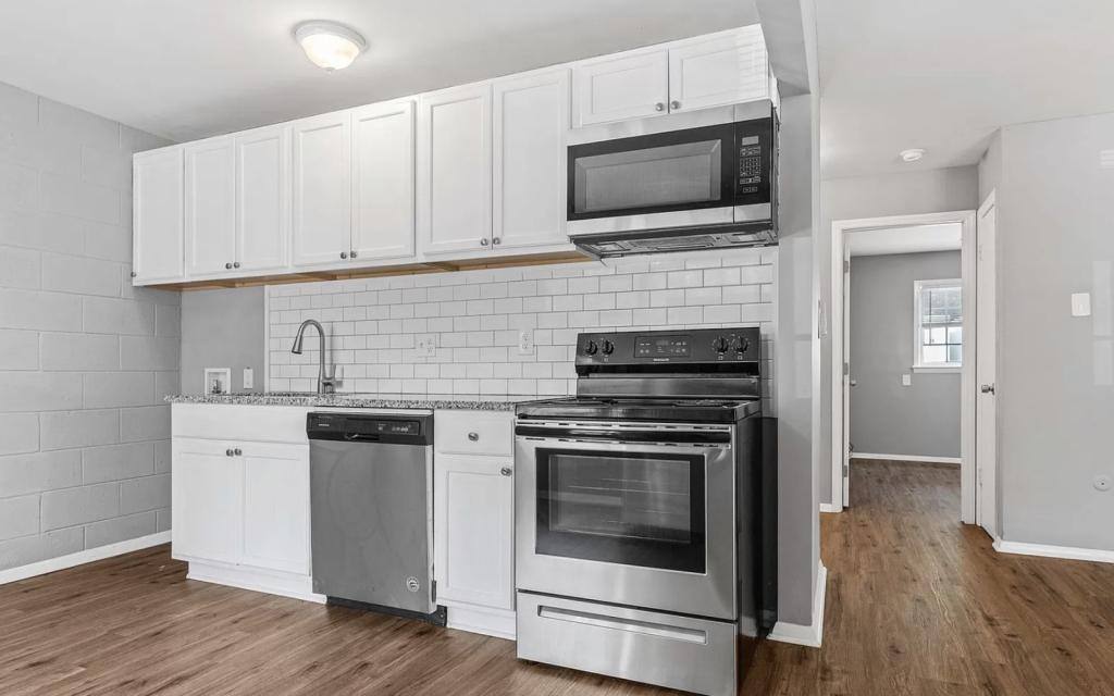 Apartment for rent at 125 Honeysuckle Lane, Athens, GA 30606