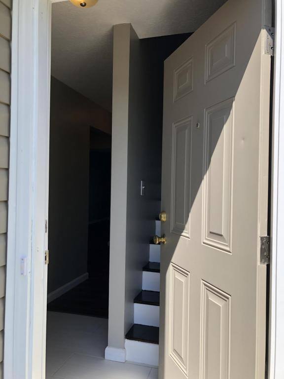 Townhouse for rent at 125 Corvette View Court #D, Bowling Green, KY 42103