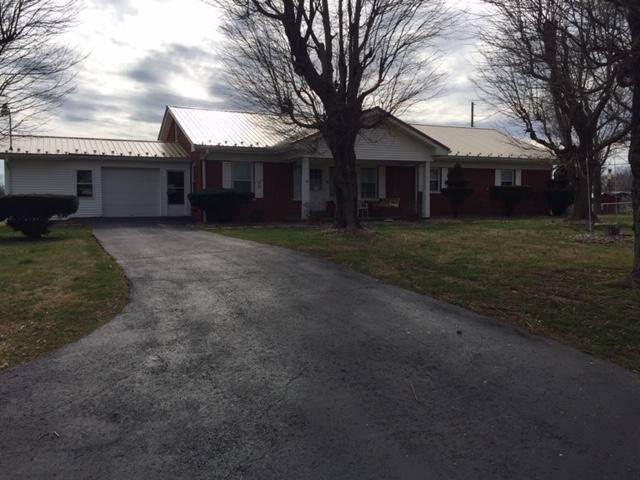 House for rent at 1441 Old Elizabethtown Rd, Hodgenville, KY 42748