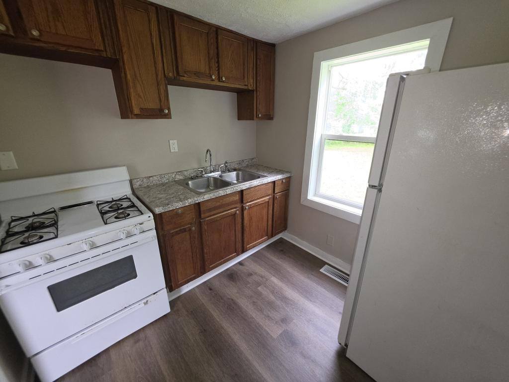 House for rent at 1033 Beale St, South Bend, IN 46616