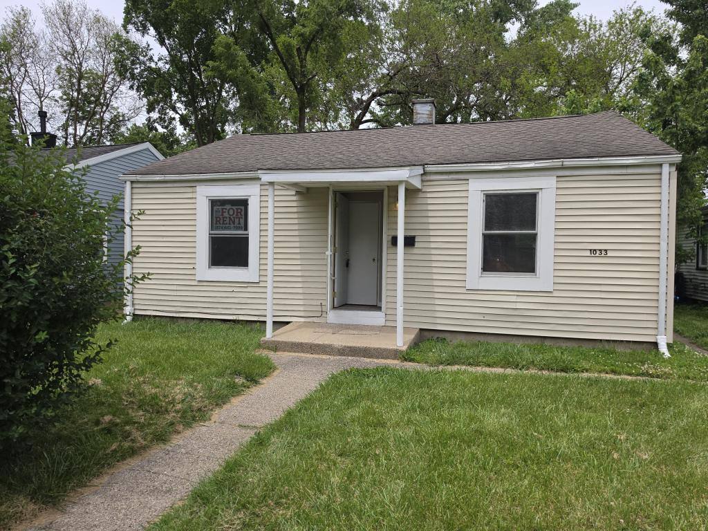 House for rent at 1033 Beale St, South Bend, IN 46616