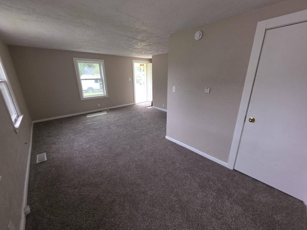 House for rent at 1033 Beale St, South Bend, IN 46616