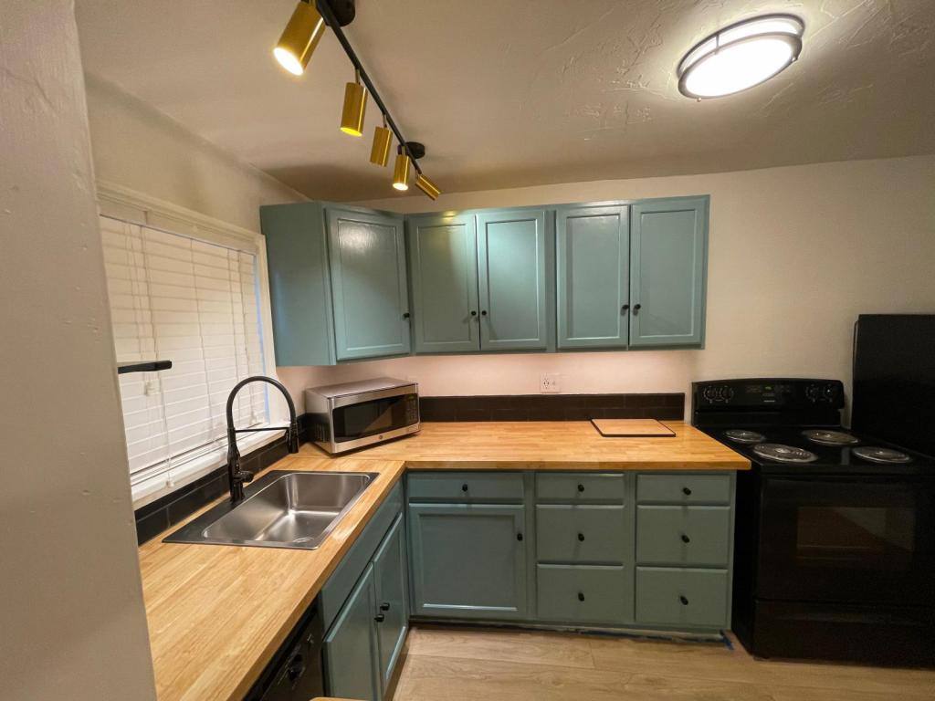 Apartment for rent at 2515 N Harvey Ave, Oklahoma City, OK 73103