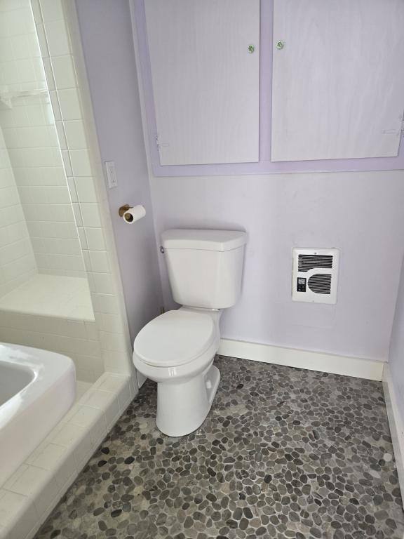 Apartment for rent at 279 Kimberly Ave, Asheville, NC 28804