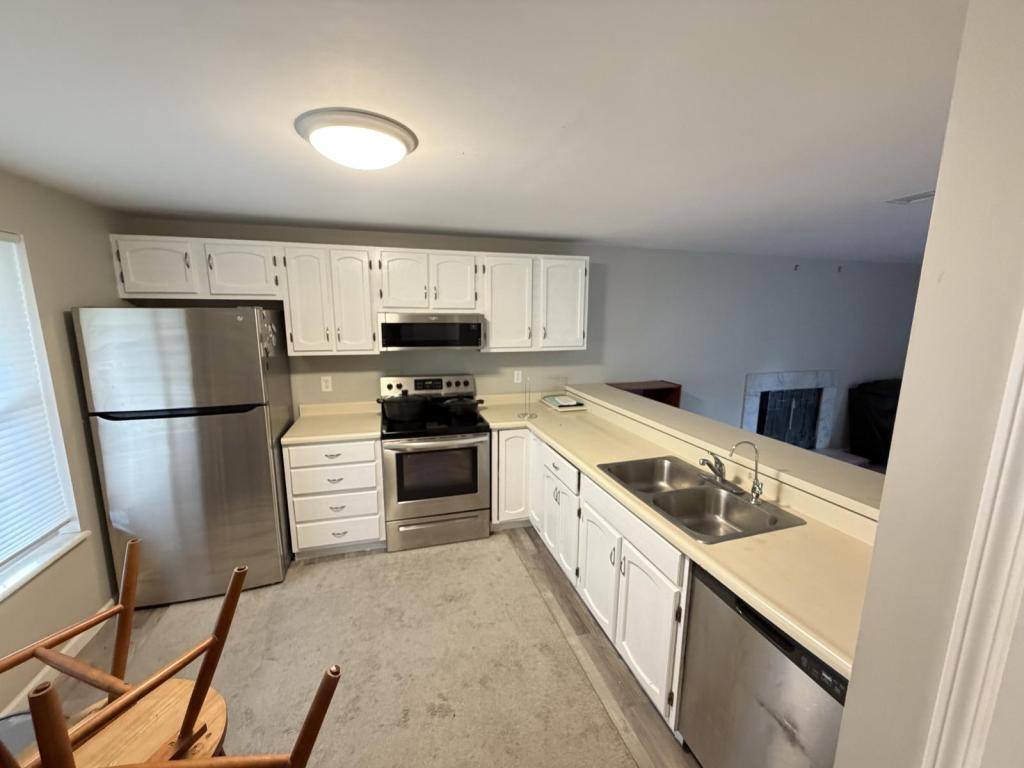 House for rent at 8066 Halyard Court, Maineville, OH 45039