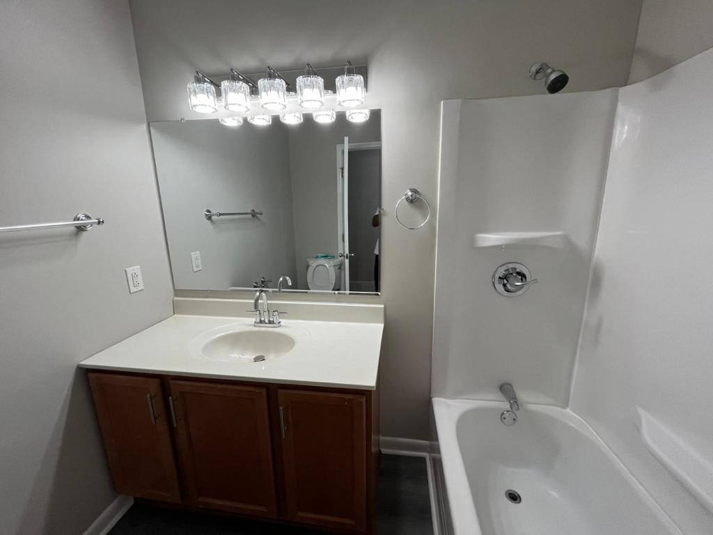 House for rent at 804 Calloway Dr, Raleigh, NC 27610