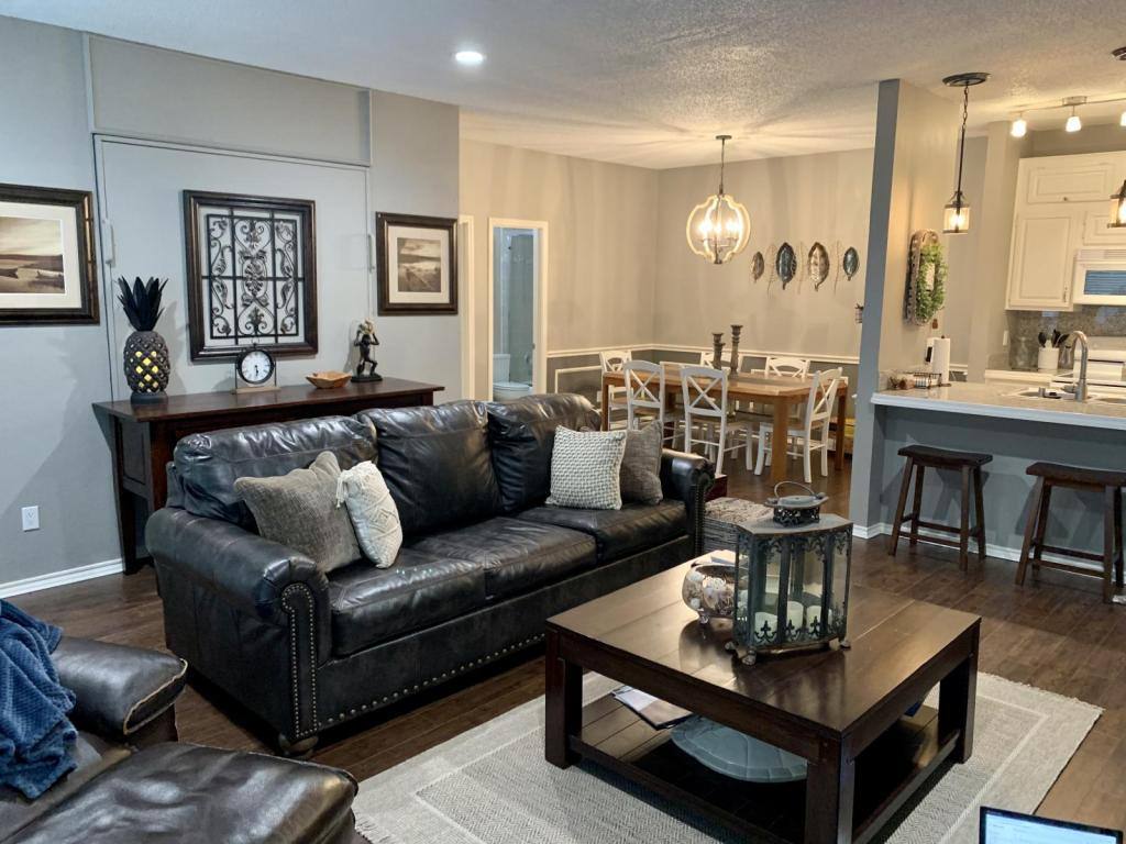 Condo for rent at 2164 Tanglewood Blvd, Pottsboro, TX 75076