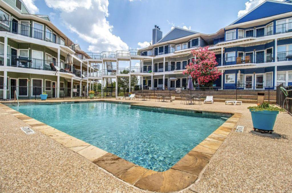 Condo for rent at 2164 Tanglewood Blvd, Pottsboro, TX 75076