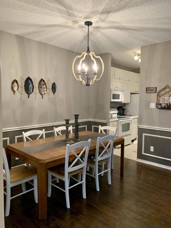 Condo for rent at 2164 Tanglewood Blvd, Pottsboro, TX 75076