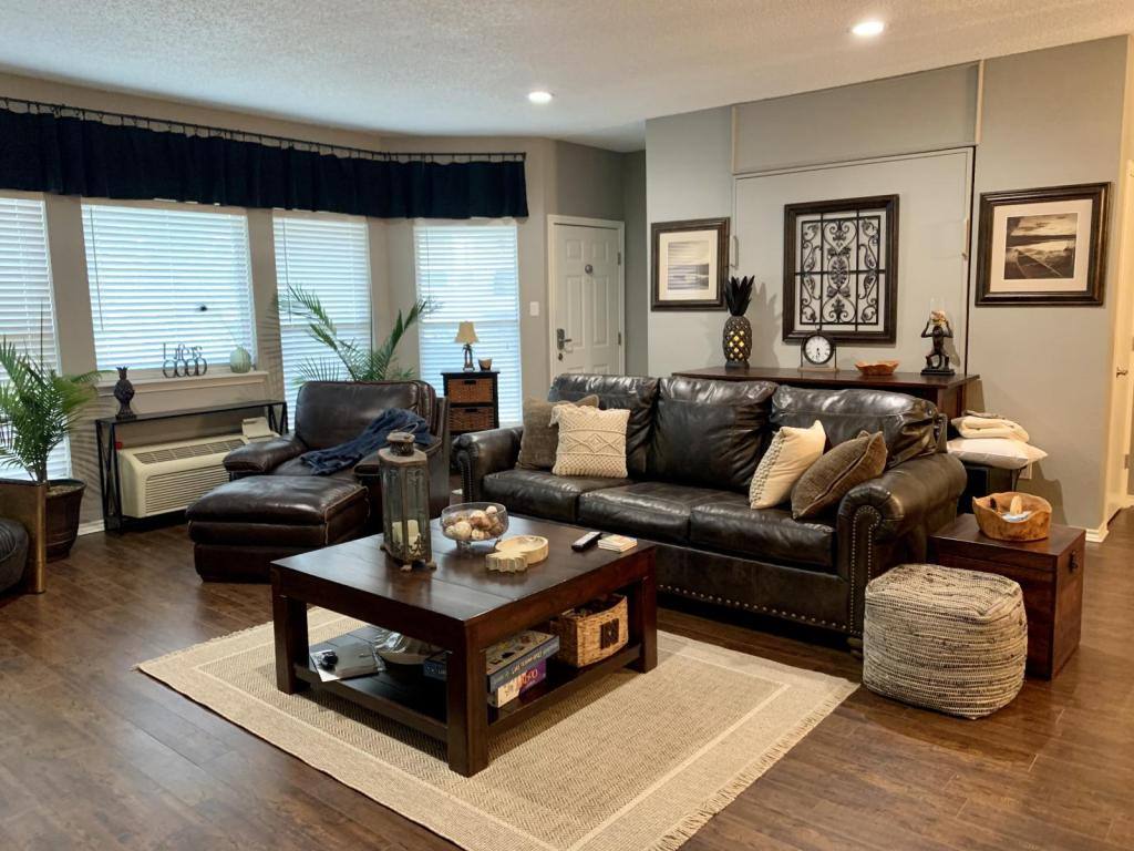Condo for rent at 2164 Tanglewood Blvd, Pottsboro, TX 75076