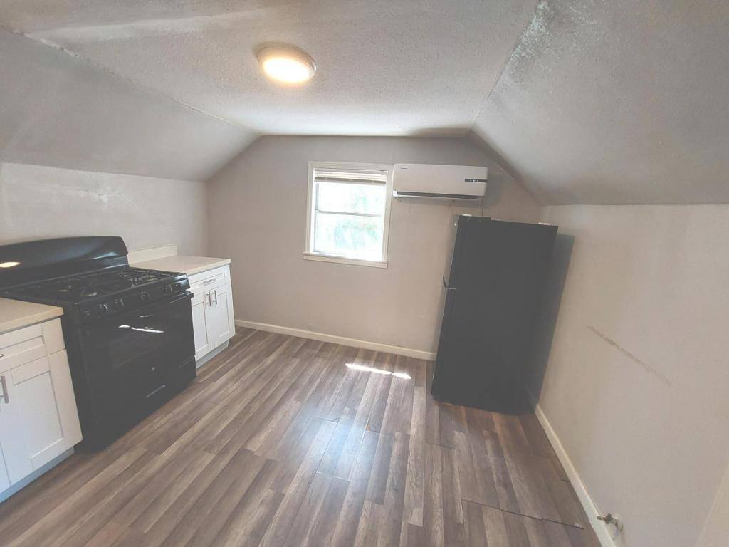 1009 Laredo St #5, Corpus Christi, TX 78401 - Apartment for Rent - Image 5
