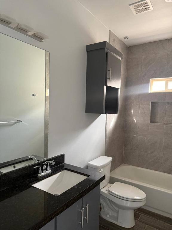 Apartment for rent at 3921 Las Vistas Lane, Weslaco, TX 78596
