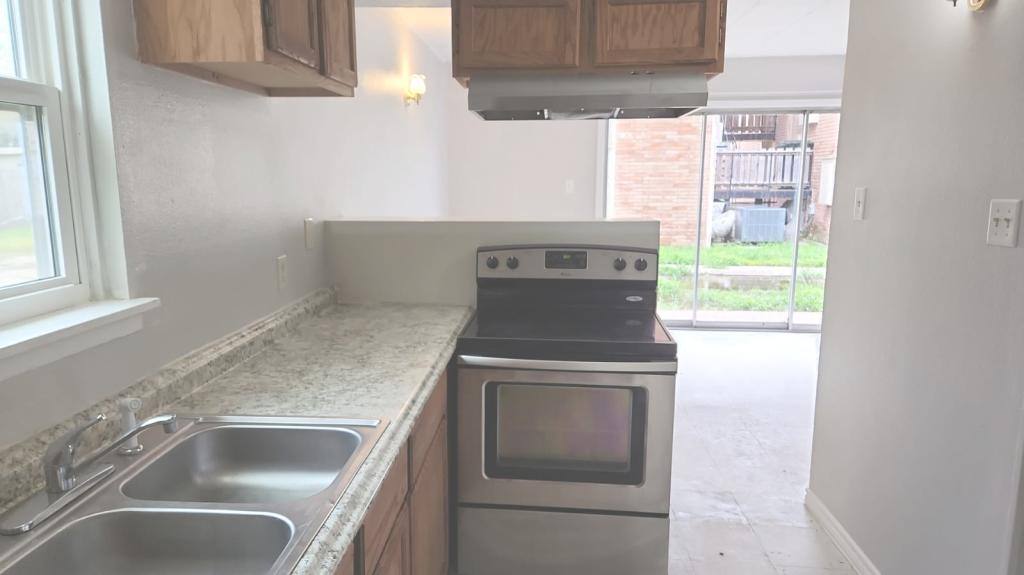 Apartment for rent at 4613 Gollihar Rd #3, Corpus Christi, TX 78411