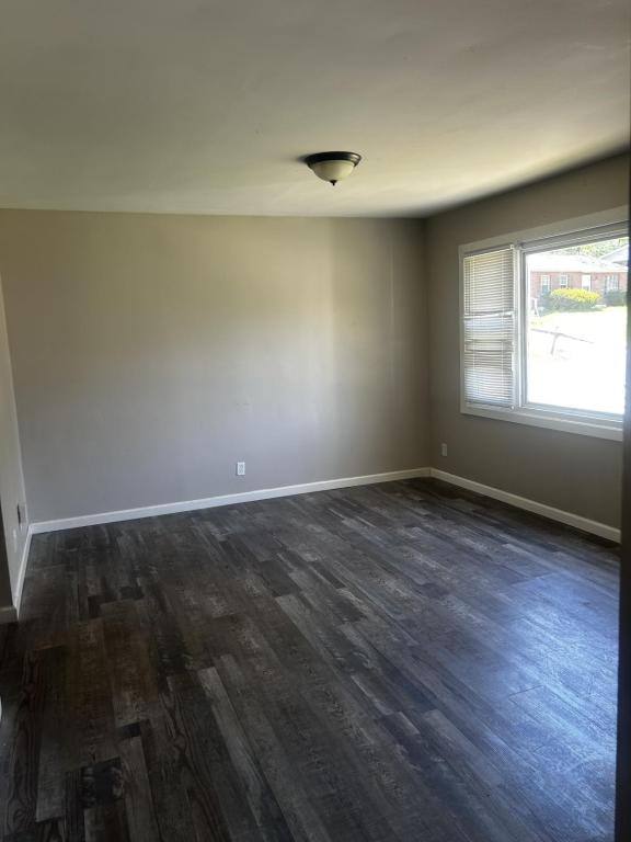 House for rent at 5300 Grove Ave, Saint Louis, MO 63135