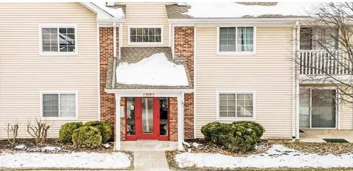 Condo for rent at 830 Carrington Place, Loveland, OH 45140