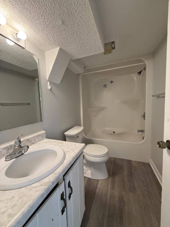 House for rent at 920 Sunset Dr, Radcliff, KY 40160