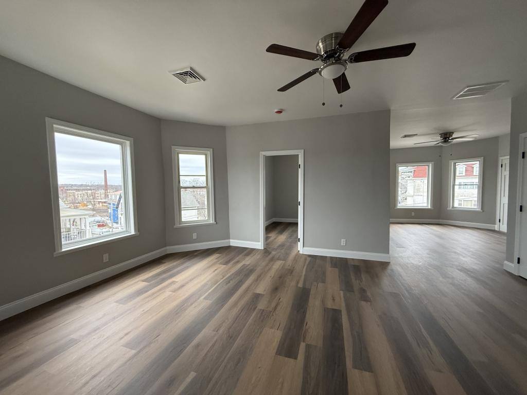 Apartment for rent at 21 Jones St, Fall River, MA 02720
