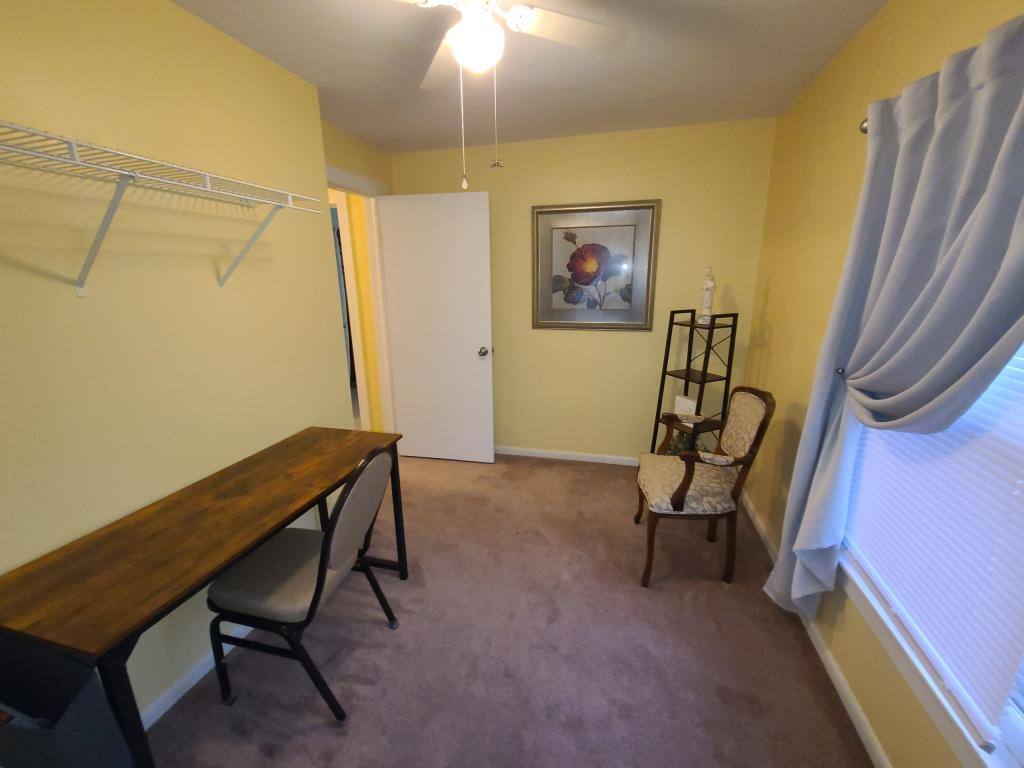 Apartment for rent at 602 1 2 E Battell St, Mishawaka, IN 46545