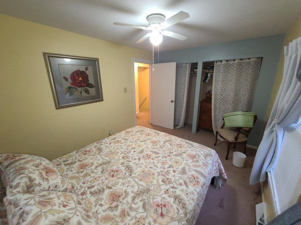 Apartment for rent at 602 1 2 E Battell St, Mishawaka, IN 46545