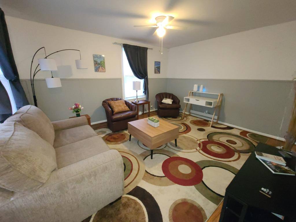 Apartment for rent at 602 E Battell St, Mishawaka, IN 46545